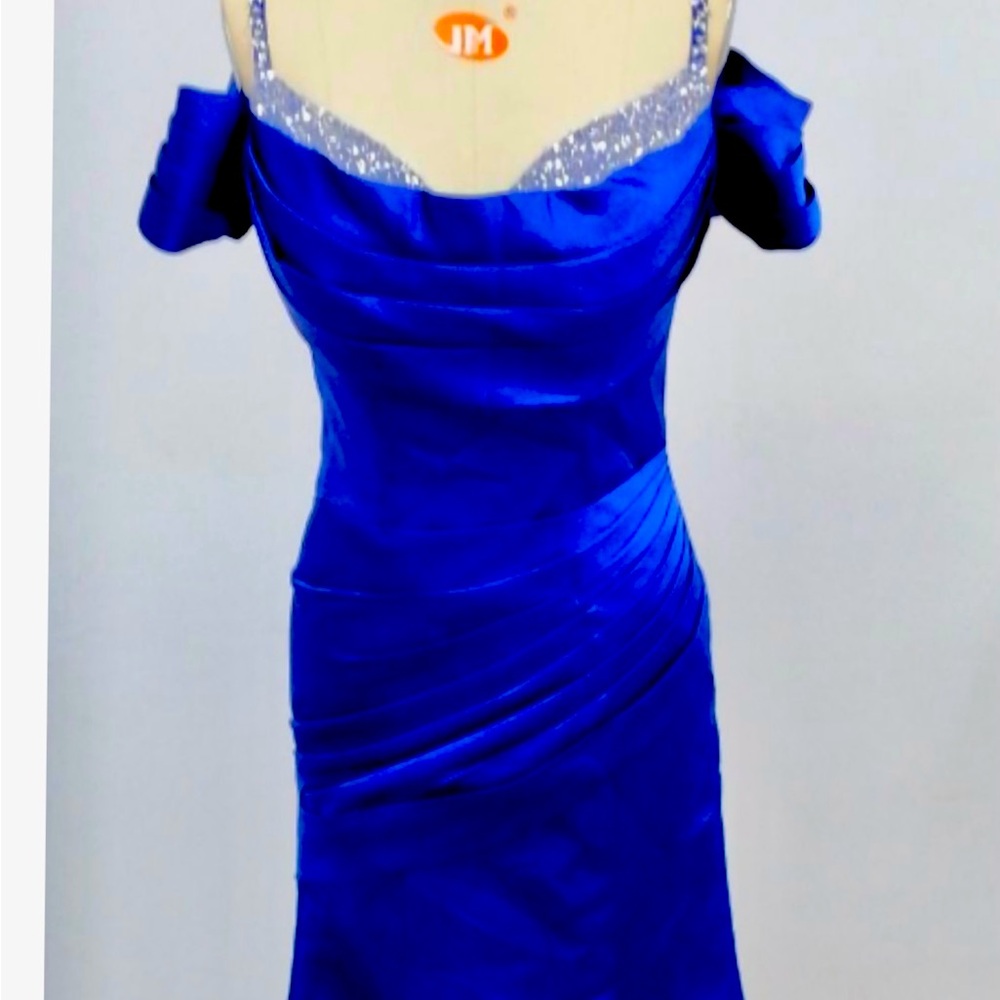 Blue Ruched Off-Shoulder Sheath Dress